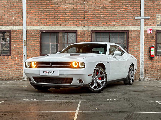 Dodge challenger sxt plus 3.6 v6 305pk 2015 - afbeelding 13 van  21