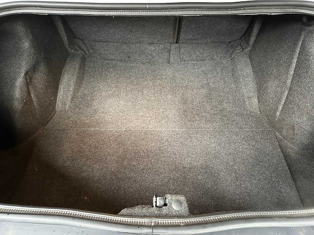 Dodge challenger sxt plus 3.6 v6 305pk 2015 - afbeelding 21 van  21