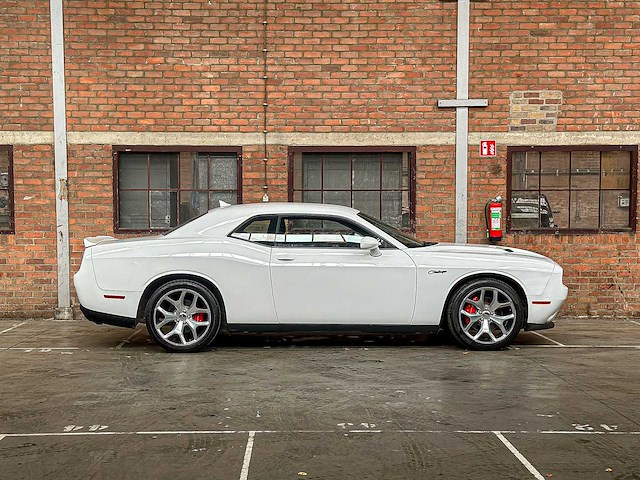 Dodge challenger sxt plus 3.6 v6 305pk 2015 - afbeelding 3 van  21