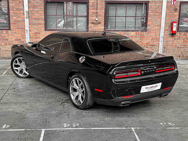 Dodge challenger sxt plus 3.6 v6 305pk 2015 - afbeelding 11 van  41