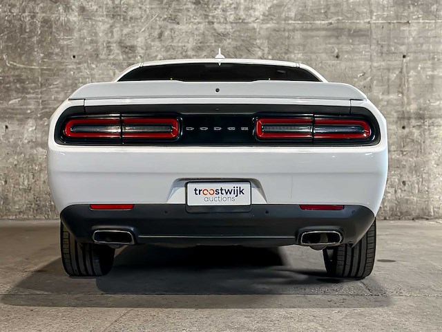 Dodge challenger sxt plus 3.6 v6 305pk 2015 - afbeelding 8 van  25