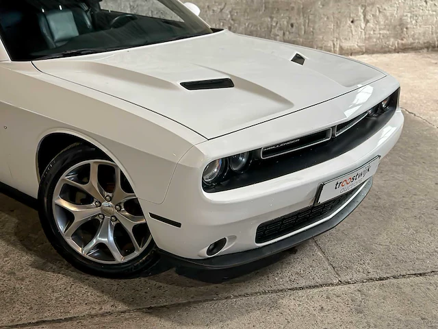 Dodge challenger sxt plus 3.6 v6 305pk 2015 - afbeelding 3 van  71