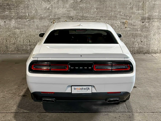 Dodge challenger sxt plus 3.6 v6 305pk 2015 - afbeelding 9 van  71