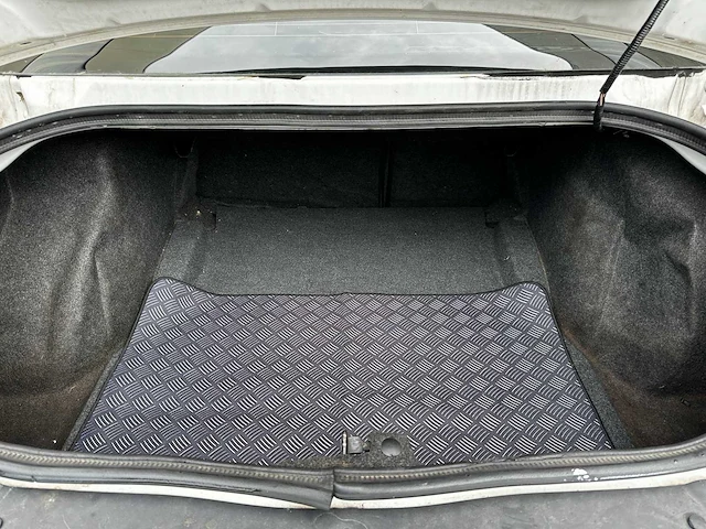 Dodge challenger sxt plus 3.6 v6 305pk 2015 - afbeelding 36 van  71