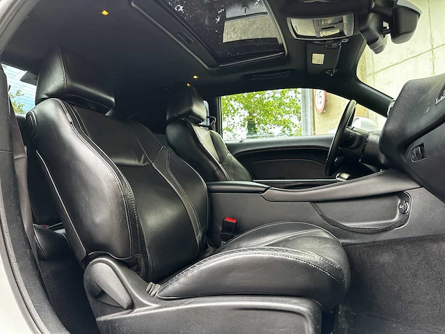Dodge challenger sxt plus 3.6 v6 305pk 2015 - afbeelding 38 van  71