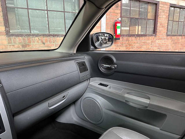 Dodge charger 250pk 2007 youngtimer - afbeelding 27 van  39