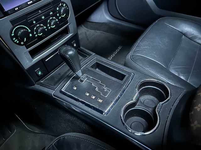 Dodge charger 5.7 v8 340pk 2008 youngtimer - afbeelding 19 van  37