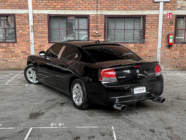 Dodge charger 5.7 v8 340pk 2008 youngtimer - afbeelding 32 van  38