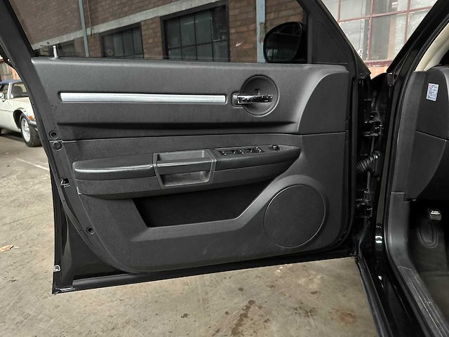 Dodge charger 5.7 v8 340pk 2008 youngtimer - afbeelding 14 van  38