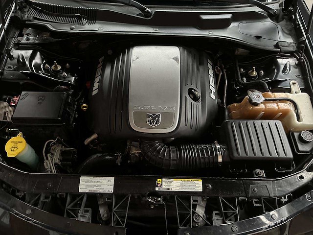 Dodge charger 5.7 v8 340pk 2008 youngtimer - afbeelding 35 van  41