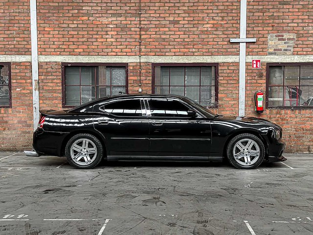 Dodge charger 5.7 v8 340pk 2008 youngtimer - afbeelding 40 van  41