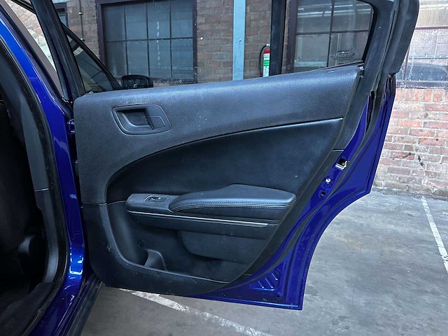 Dodge charger police hemi 5.7 v8 375pk 2015 - afbeelding 13 van  20
