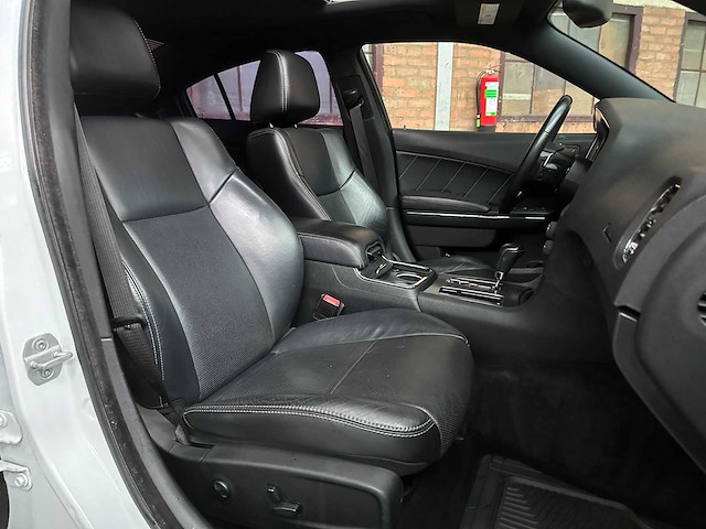 Dodge charger rt hemi 5.7 v8 375pk 2013 - afbeelding 39 van  45