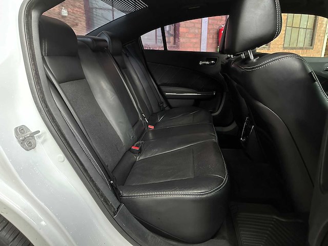 Dodge charger rt hemi 5.7 v8 375pk 2013 - afbeelding 21 van  23