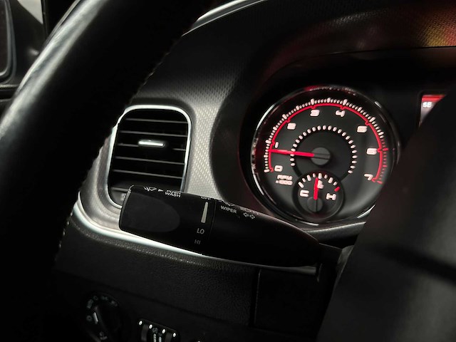 Dodge charger rt hemi 5.7 v8 375pk 2013 - afbeelding 35 van  46