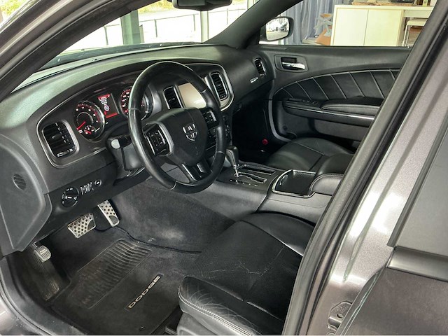 Dodge charger r/t plus max | 5.7 hemi v8 | 375 pk | 2014 | 20 inch performancewielen | sportonderstel | hid projector koplampen | marge auto - afbeelding 16 van  34