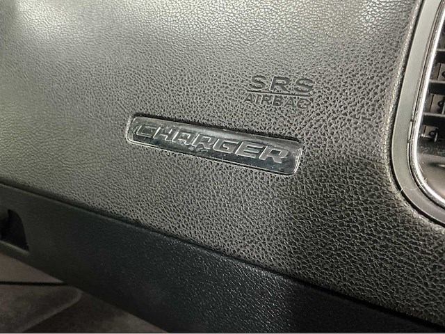 Dodge charger r/t plus max | 5.7 hemi v8 | 375 pk | 2014 | 20 inch performancewielen | sportonderstel | hid projector koplampen | marge auto - afbeelding 18 van  34