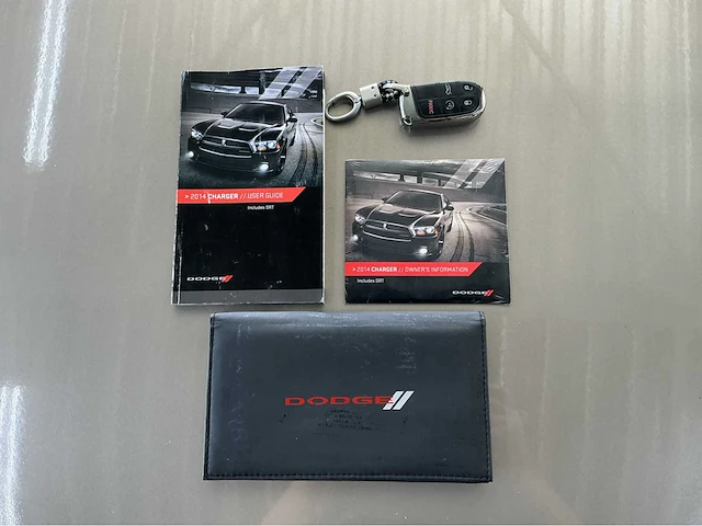 Dodge charger r/t plus max | 5.7 hemi v8 | 375 pk | 2014 | 20 inch performancewielen | sportonderstel | hid projector koplampen | marge auto - afbeelding 28 van  34