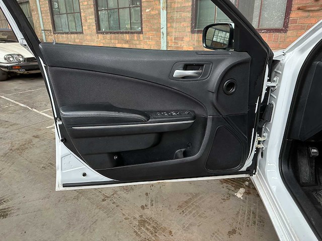 Dodge charger se 3.6 v6 292pk 2016 - afbeelding 22 van  41