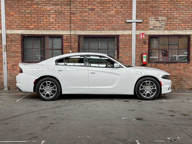 Dodge charger se 3.6 v6 292pk 2016 - afbeelding 41 van  41