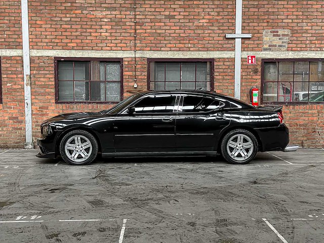 Dodge charger srt8 6.1 v8 425pk 2008 youngtimer - afbeelding 7 van  41