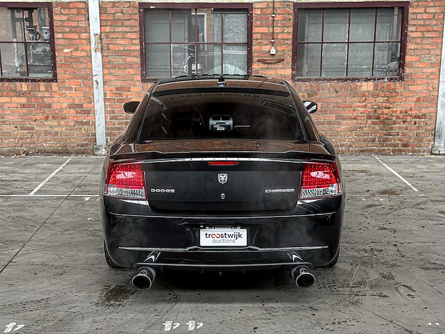 Dodge charger srt8 6.1 v8 425pk 2008 youngtimer - afbeelding 3 van  41