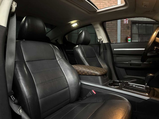 Dodge charger srt8 6.1 v8 425pk 2008 youngtimer - afbeelding 41 van  41