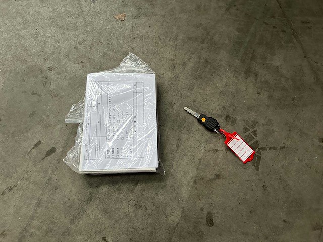 Dodge charger srt8 6.1 v8 425pk 2008 youngtimer - afbeelding 38 van  41