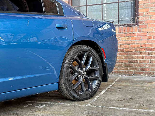 Dodge charger sxt 3.6 v6 296pk 2021 - afbeelding 31 van  32