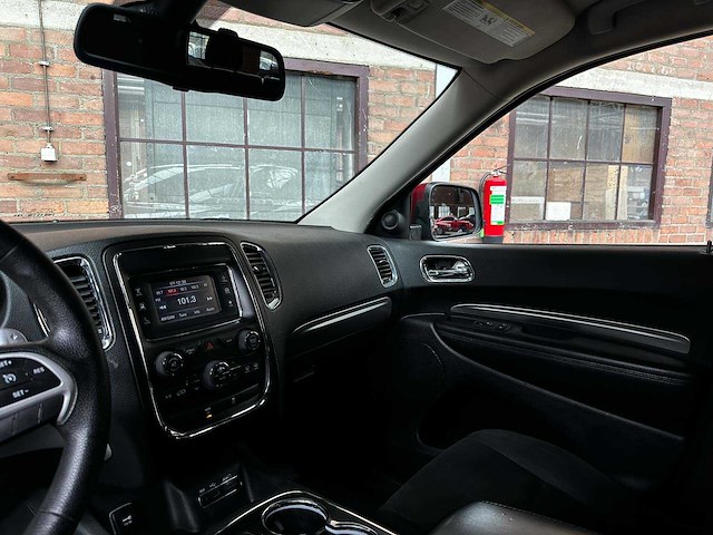 Dodge durango sxt 4x4 v6 24v vvt flex fuel 295pk 2014 7-persoons - afbeelding 30 van  37