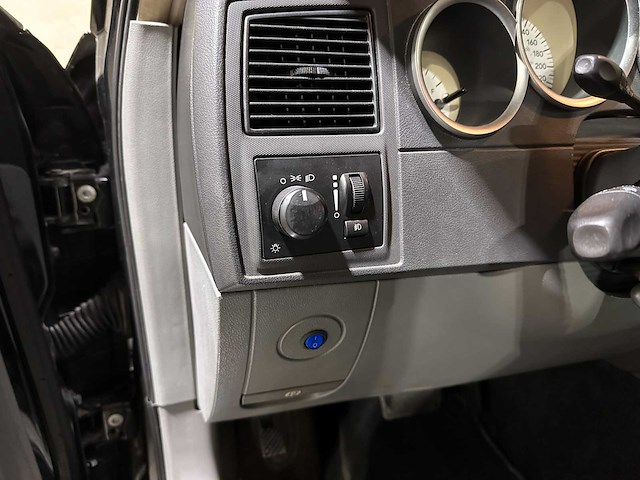 Dodge magnum r/t 5.7 v8 ghost challenger hemi hellcat 350pk 2005, t-140-bv - afbeelding 16 van  42