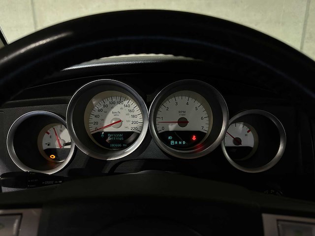 Dodge magnum r/t 5.7 v8 ghost challenger hemi hellcat 350pk 2005, t-140-bv - afbeelding 21 van  42