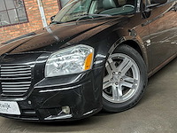 Dodge magnum rt hemi 5.7 v8 380pk 2005 - youngtimer - afbeelding 34 van  39