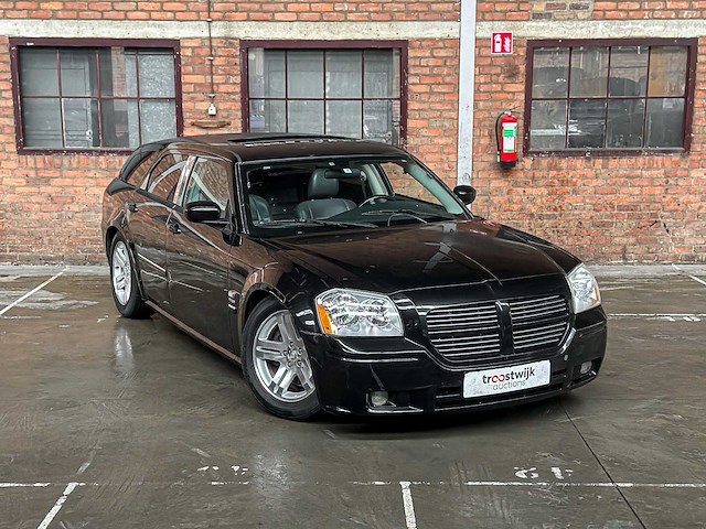 Dodge magnum rt hemi 5.7 v8 380pk 2005 - youngtimer - afbeelding 38 van  39