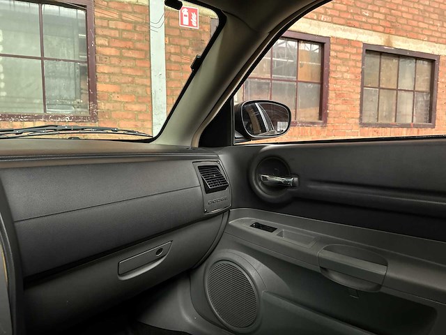 Dodge magnum rt hemi 5.7 v8 380pk 2005 - youngtimer - afbeelding 21 van  39