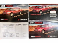 Dodge magnum sxt awd, automaat, gt-177-b - afbeelding 13 van  14
