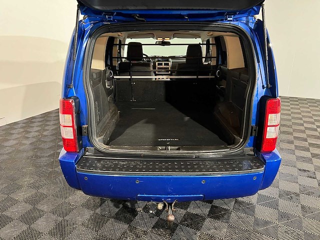 Dodge nitro 2.8 crd, 45-vvr-8 - afbeelding 9 van  14