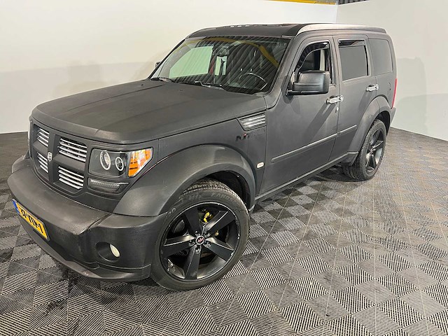 Dodge nitro 2.8 crd sxt, 37-vtp-1 - afbeelding 1 van  16