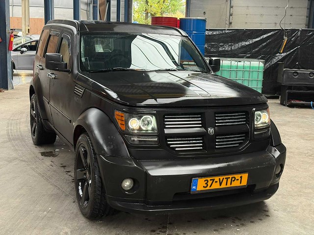Dodge nitro 2.8 crd sxt automaat, 37-vtp-1 - afbeelding 3 van  13