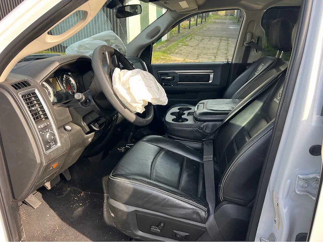 Dodge ram - 1500 5.7 v8 - 4x4 - cc big h. - bedrijfswagen - 2022 - afbeelding 7 van  17