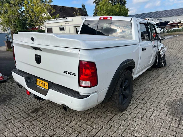 Dodge ram - 1500 5.7 v8 - 4x4 - cc big h. - bedrijfswagen - 2022 - afbeelding 9 van  17