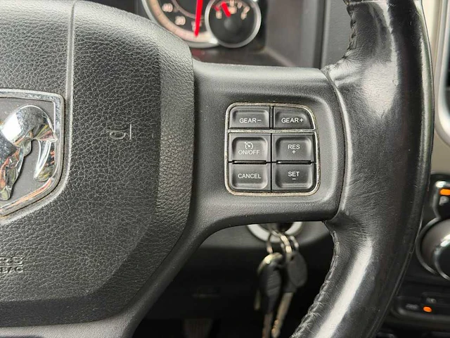 Dodge ram 1500 3.6 v6 4x4 qc 6'4 | vsn-23-h i - afbeelding 27 van  28
