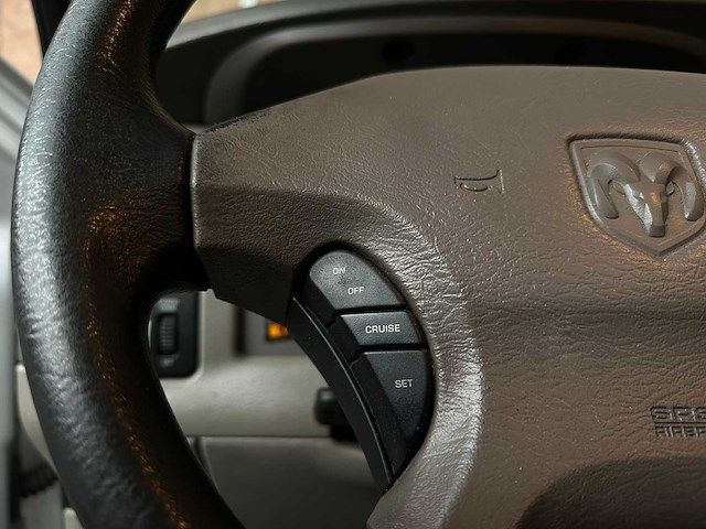 Dodge ram 1500 4.7l v8 magnum 243pk 2002, vsz-46-z - afbeelding 23 van  44