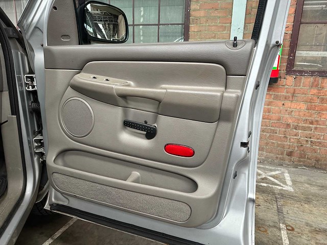 Dodge ram 1500 4.7l v8 magnum 243pk 2002, vsz-46-z - afbeelding 41 van  44
