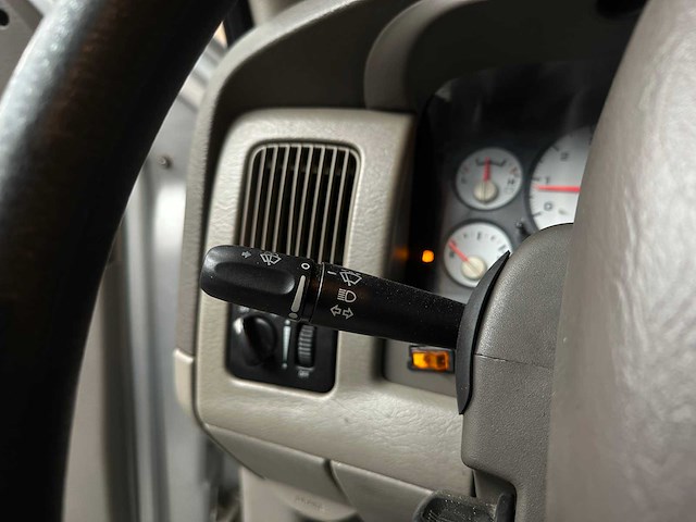 Dodge ram 1500 4.7l v8 magnum 243pk 2002, vsz-46-z - afbeelding 18 van  44