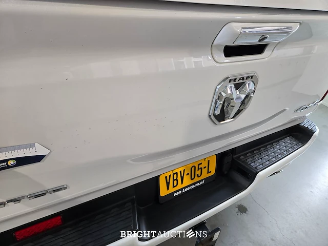 Dodge ram 1500 4x4 crew cab limited 5.7 v8 402pk 2019 (origineel-nl), vbv-05-l - afbeelding 37 van  47