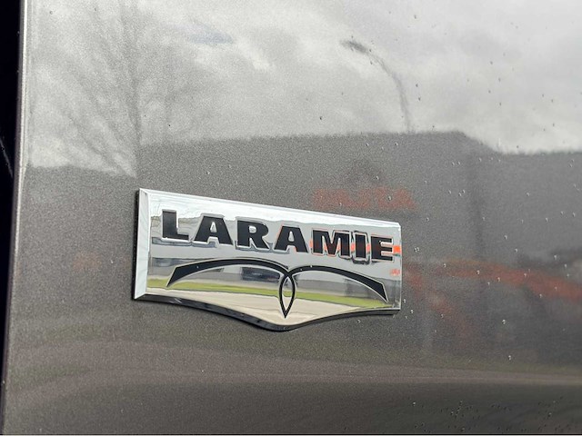 Dodge ram 1500 5.7 hemi grijs kenteken - afbeelding 15 van  25