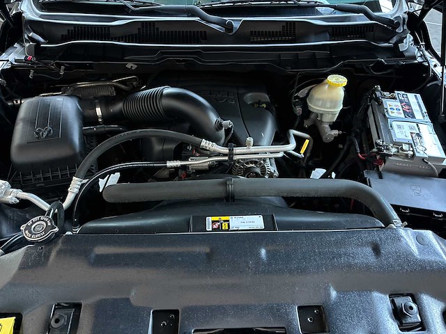 Dodge ram 1500 5.7 hemi v8 2018 6-persoons - afbeelding 32 van  39