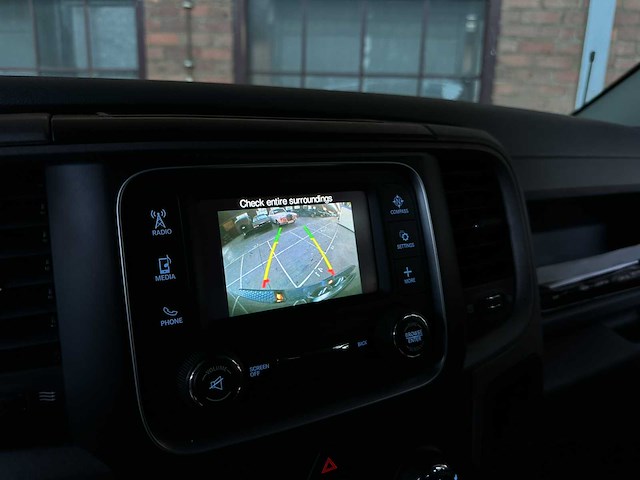 Dodge ram 1500 5.7 hemi v8 2018 6-persoons - afbeelding 24 van  39