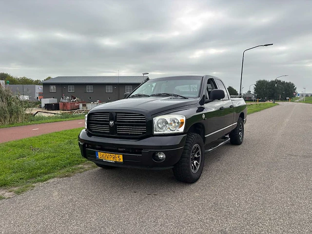 Dodge ram 1500 5.7 liter v8 hemi 5 pers. | 36-vpr-5 i - afbeelding 1 van  14